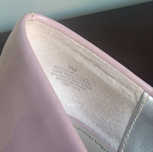 Bandolino "Courteous" Pumps - Sz 9 - Picture 5 of 5